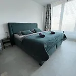 Deluxe *